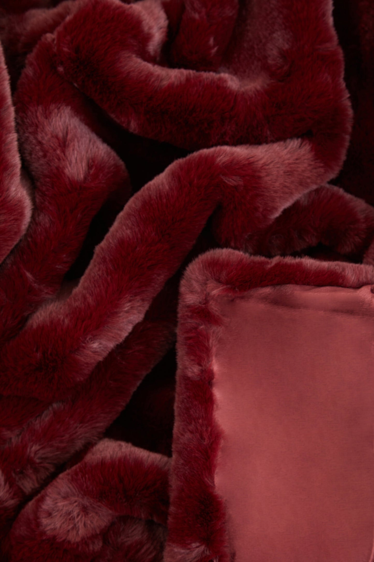 Nomad Lamina Red Wine Faux Fur Throw