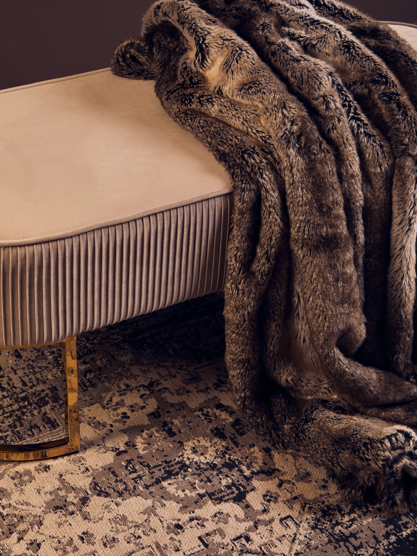 Nomad Lamina Mocha Ombre Fur Throw