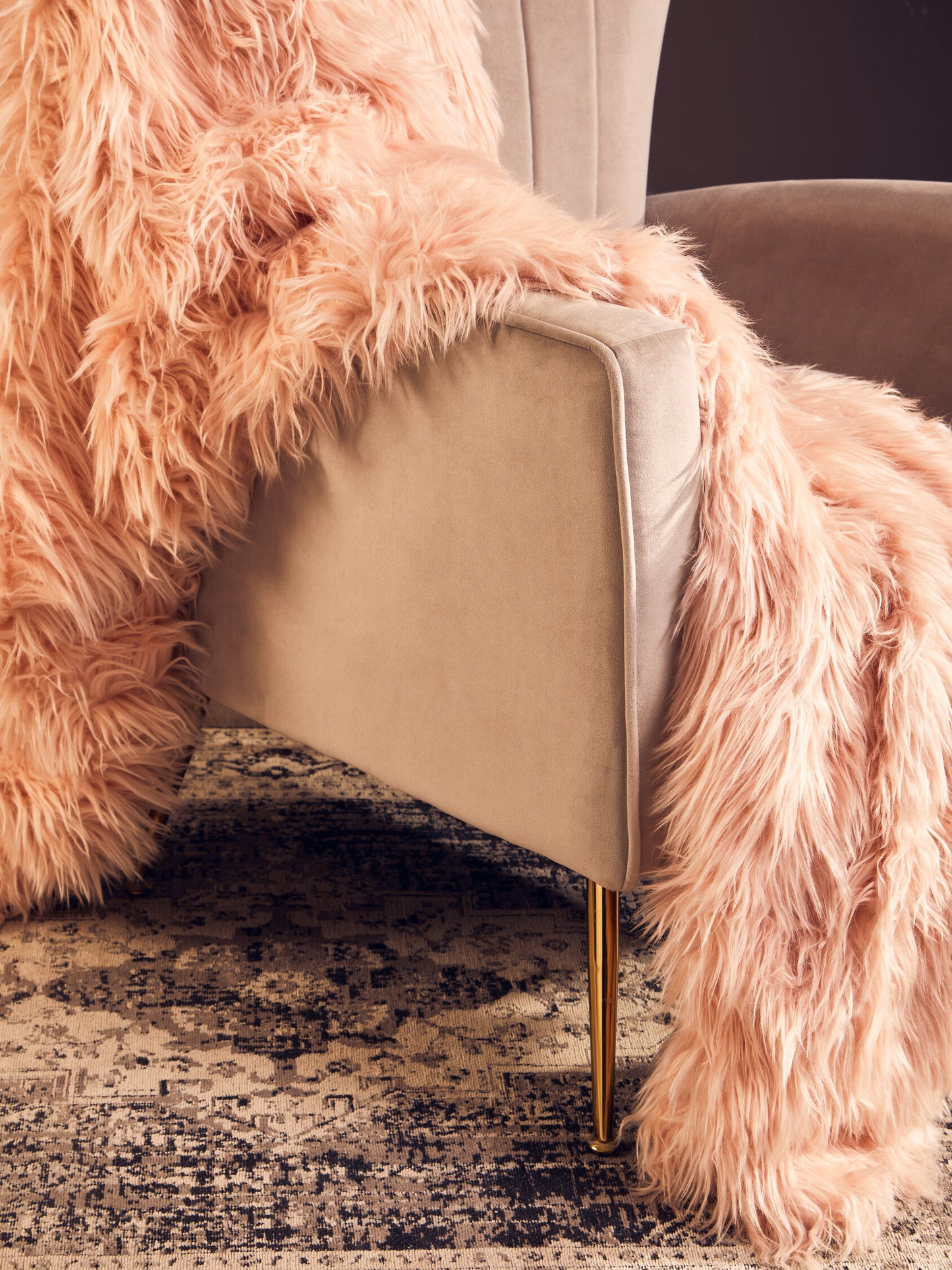 Nomad Lamina Pink Faux Fur Throw