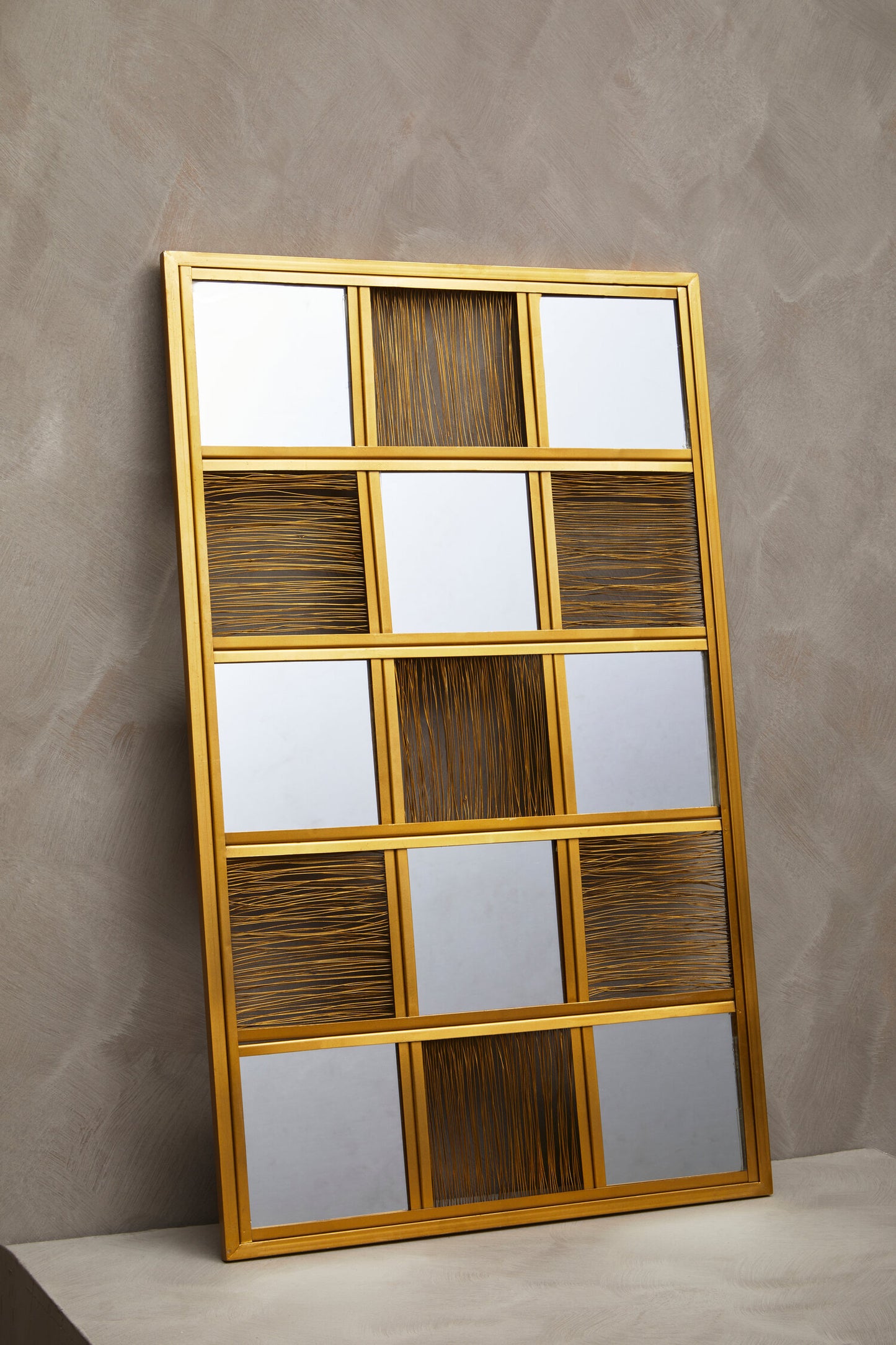 Artemis Gold Wire Wall Mirror