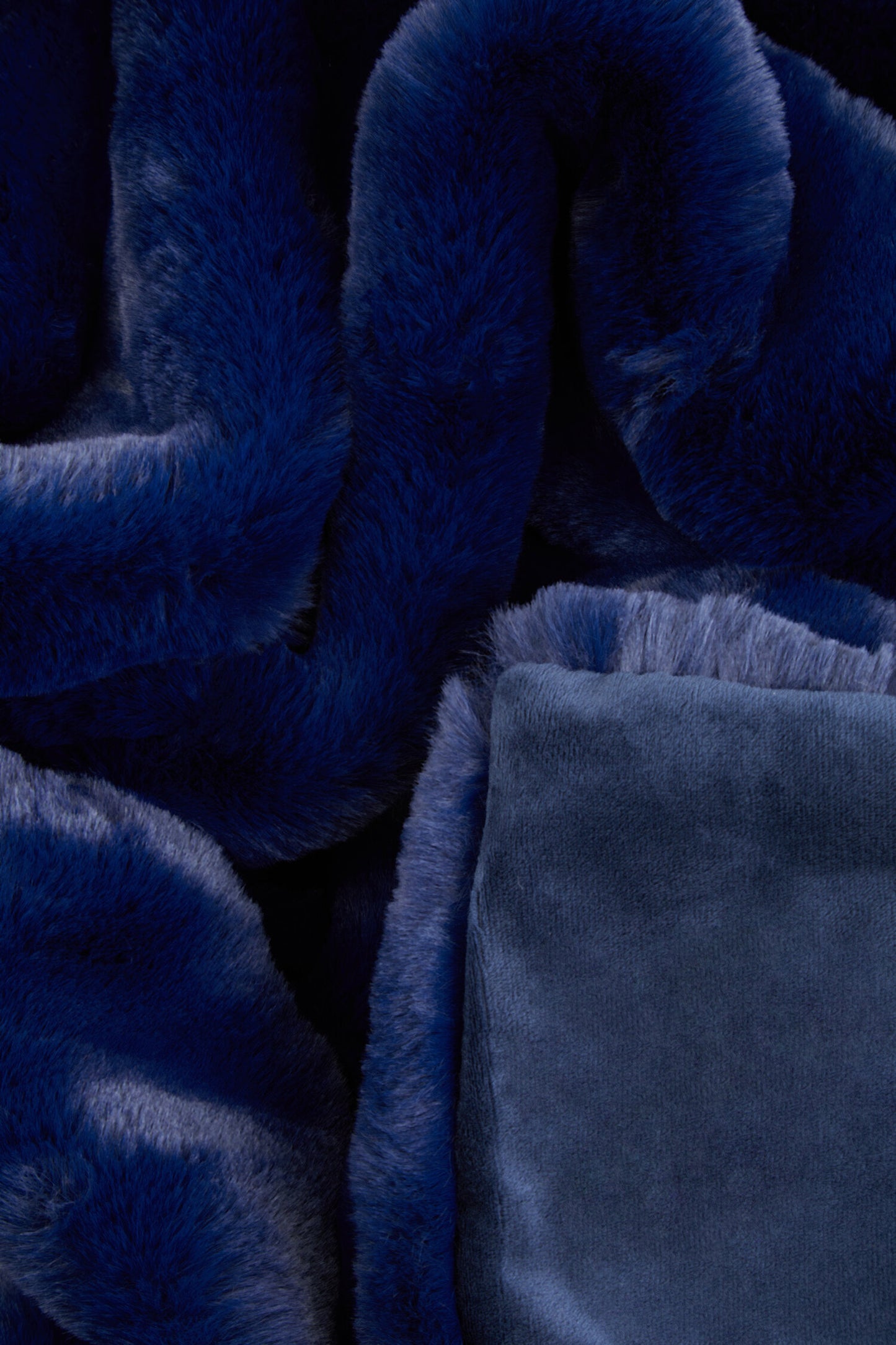 Nomad Lamina Navy Blue Faux Fur Throw