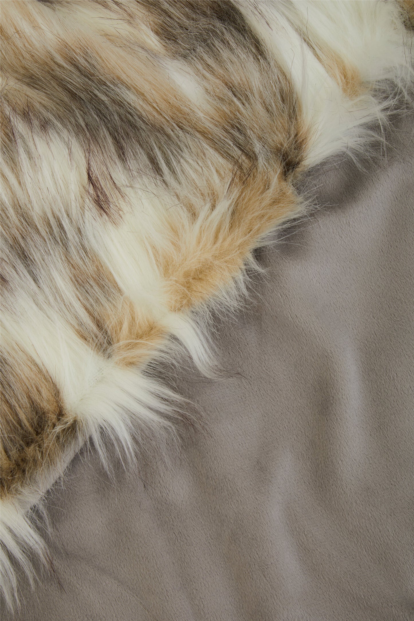 Nomad Lamina Natural Fur Throw
