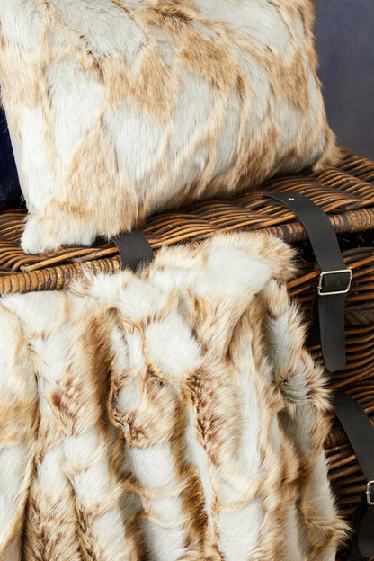 Nomad Lamina Grey and Natural Fur Throw