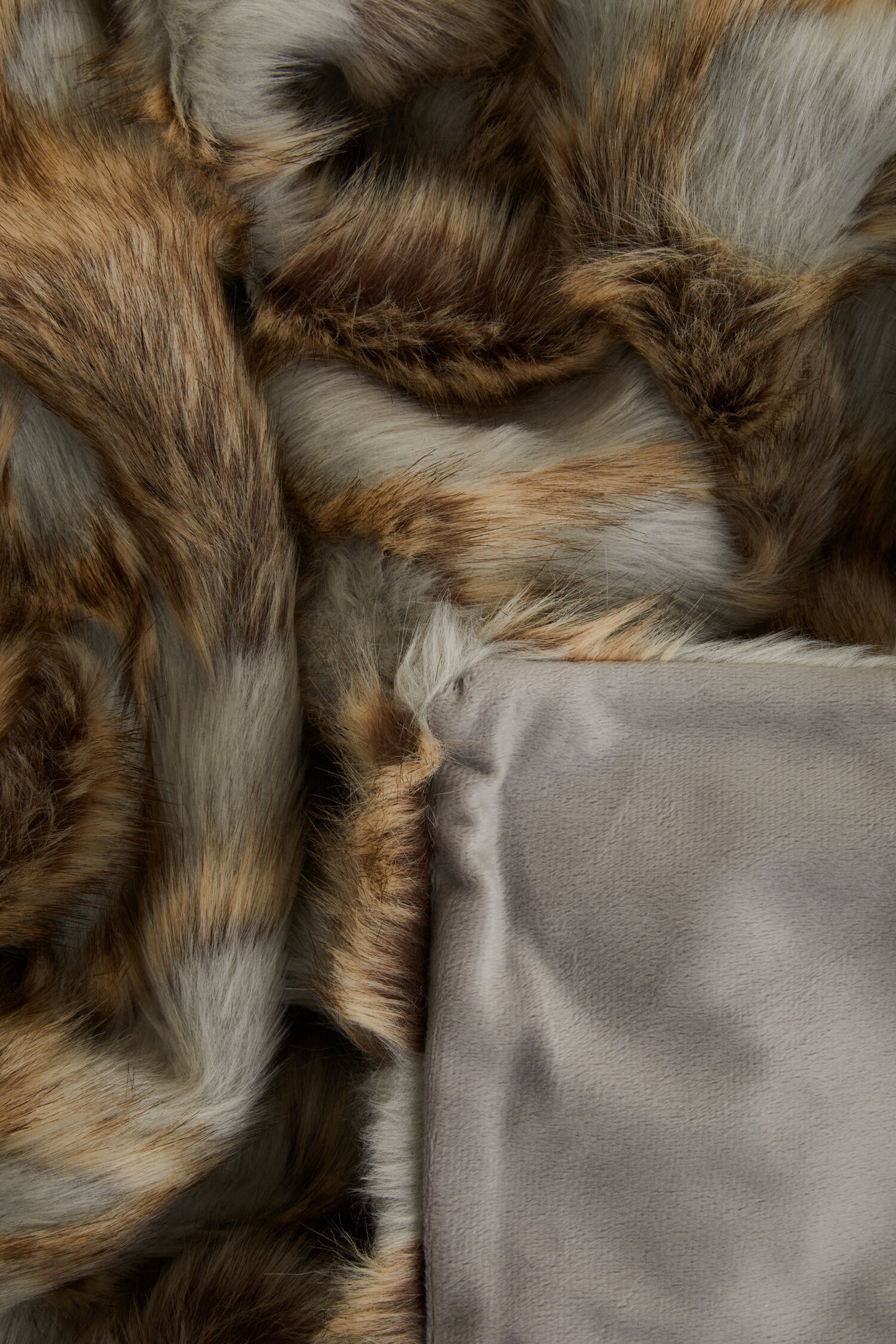 Nomad Lamina Grey and Natural Fur Throw