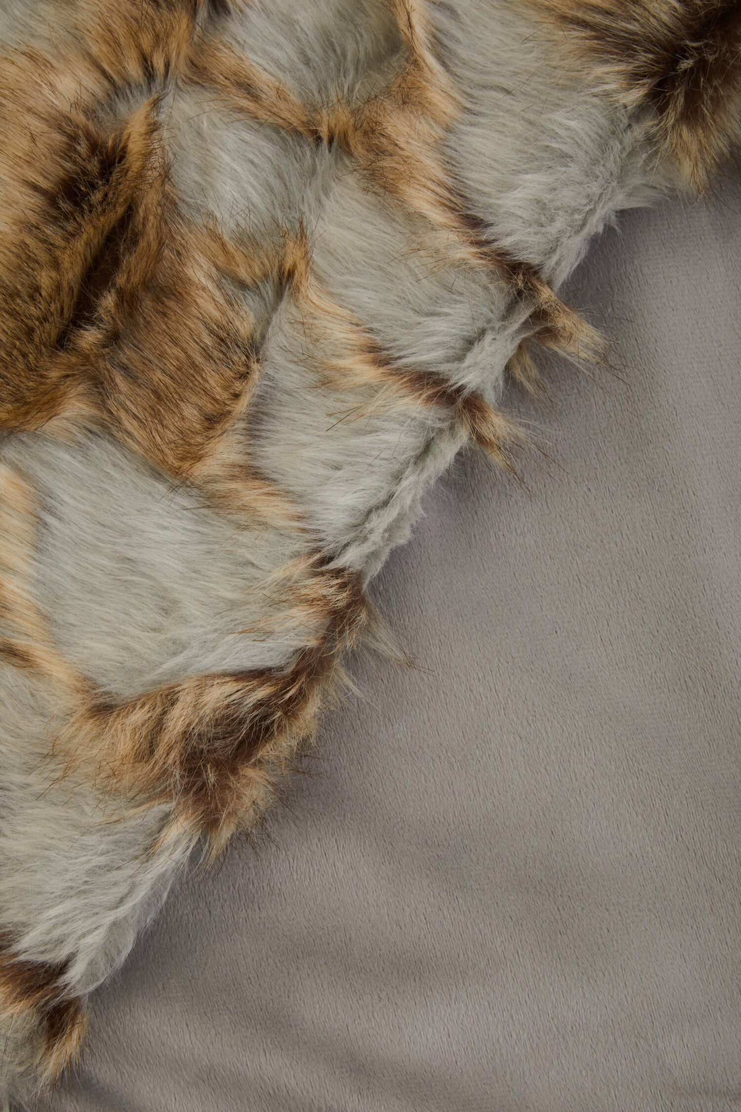 Nomad Lamina Grey and Natural Fur Throw