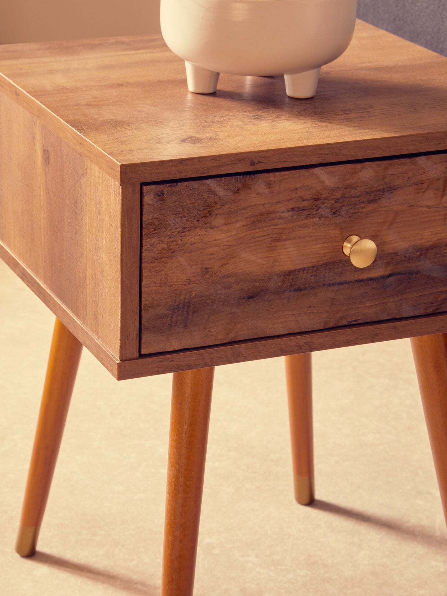 Oscar Wood Veneer 1 Drawer Side Table
