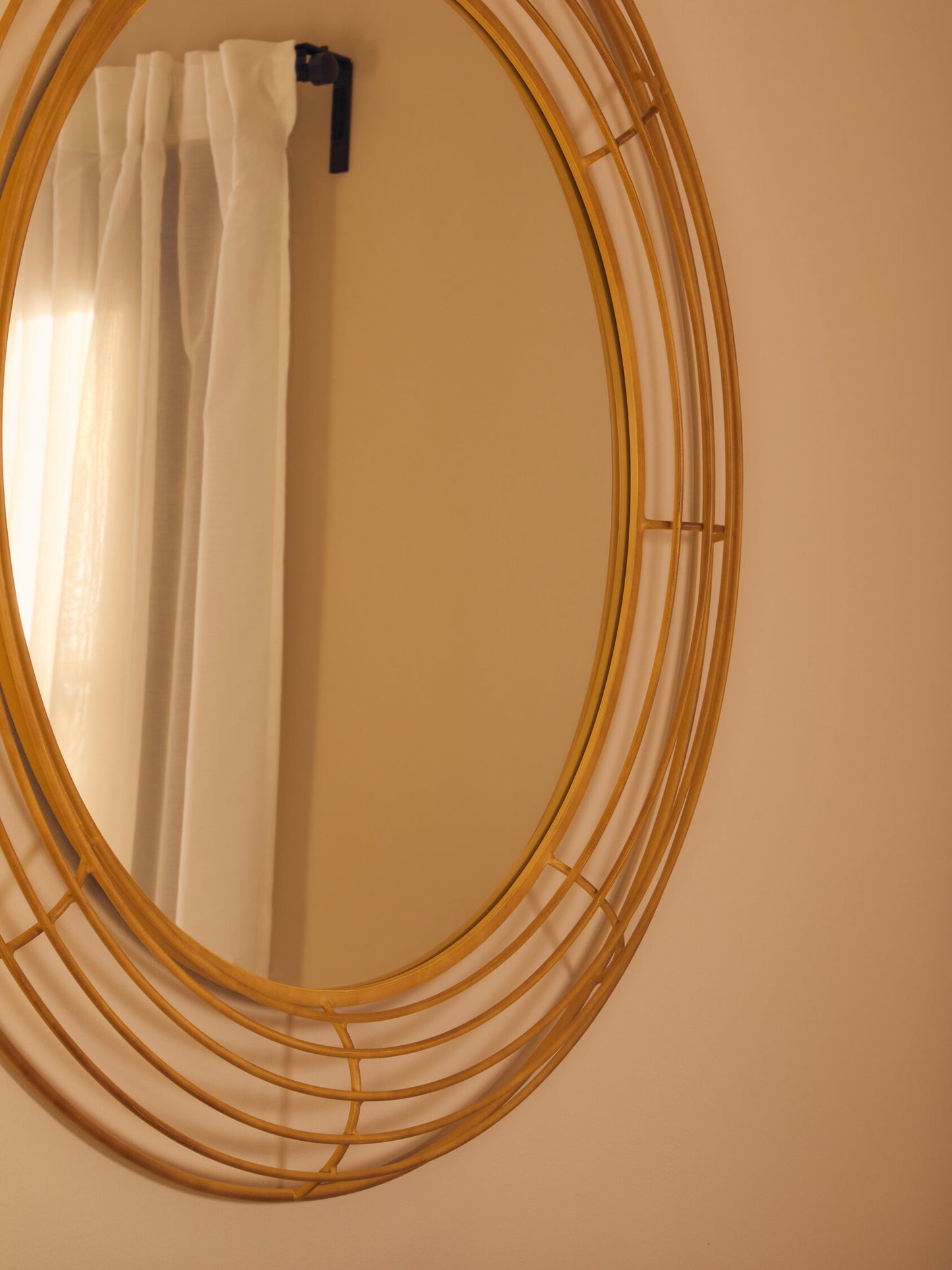 Aramis Luxe Antique Gold Round Wall Mirror | Bali & Blue