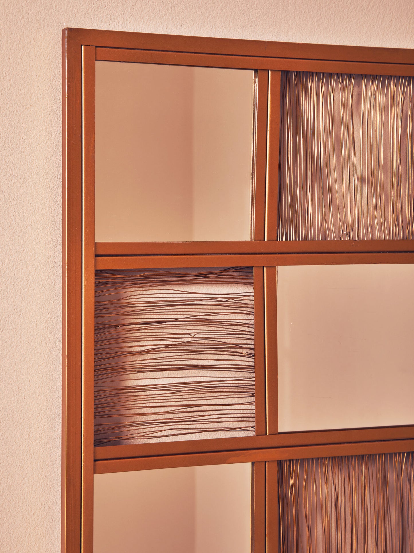 Artemis Gold Wire Wall Mirror