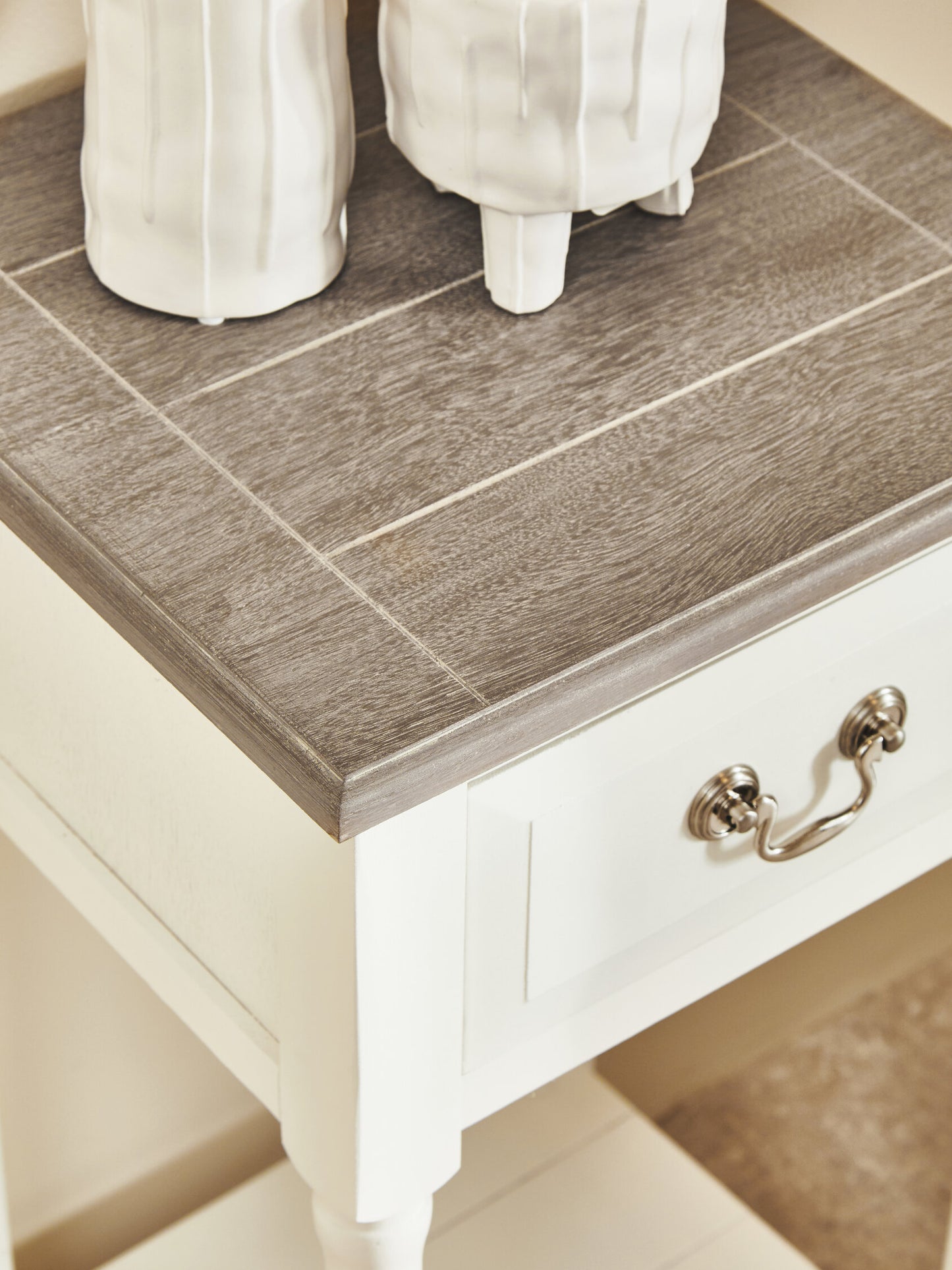 Cambridge One Drawer Ivory Side Table
