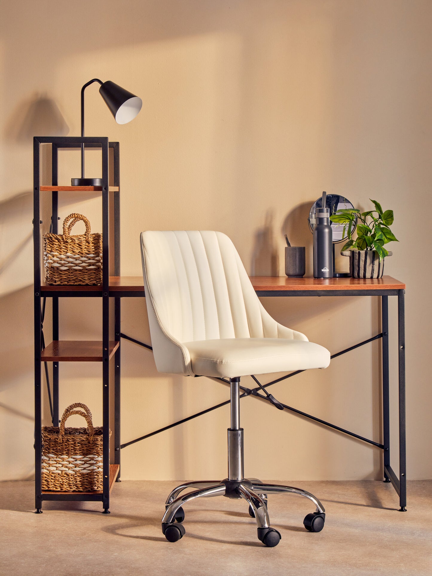 Jaxon Off White Leather Effect Modern Office Chair