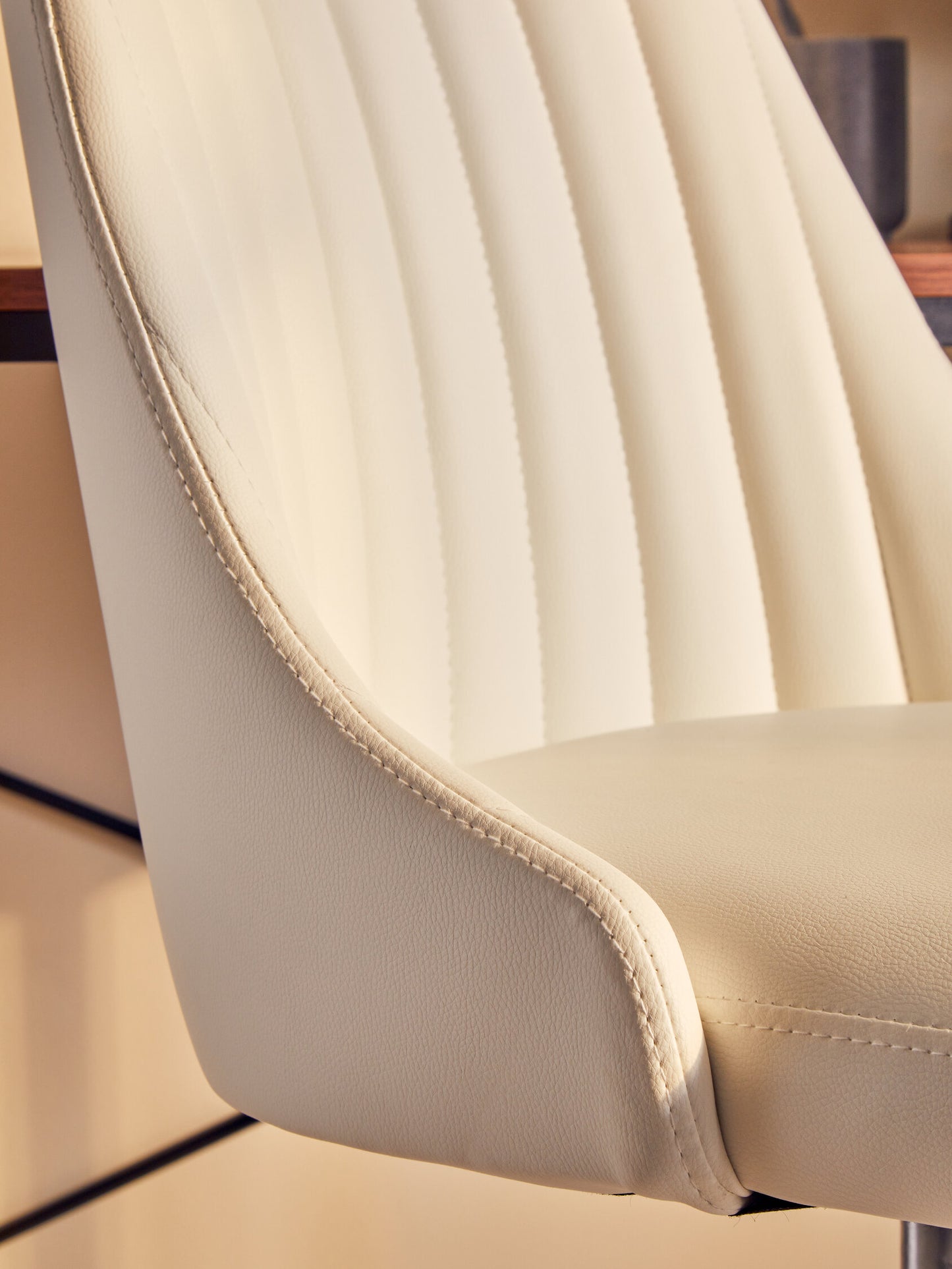 Jaxon Off White Leather Effect Modern Office Chair