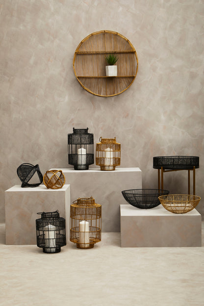 Artemis Gold Wire Round Wall Shelf