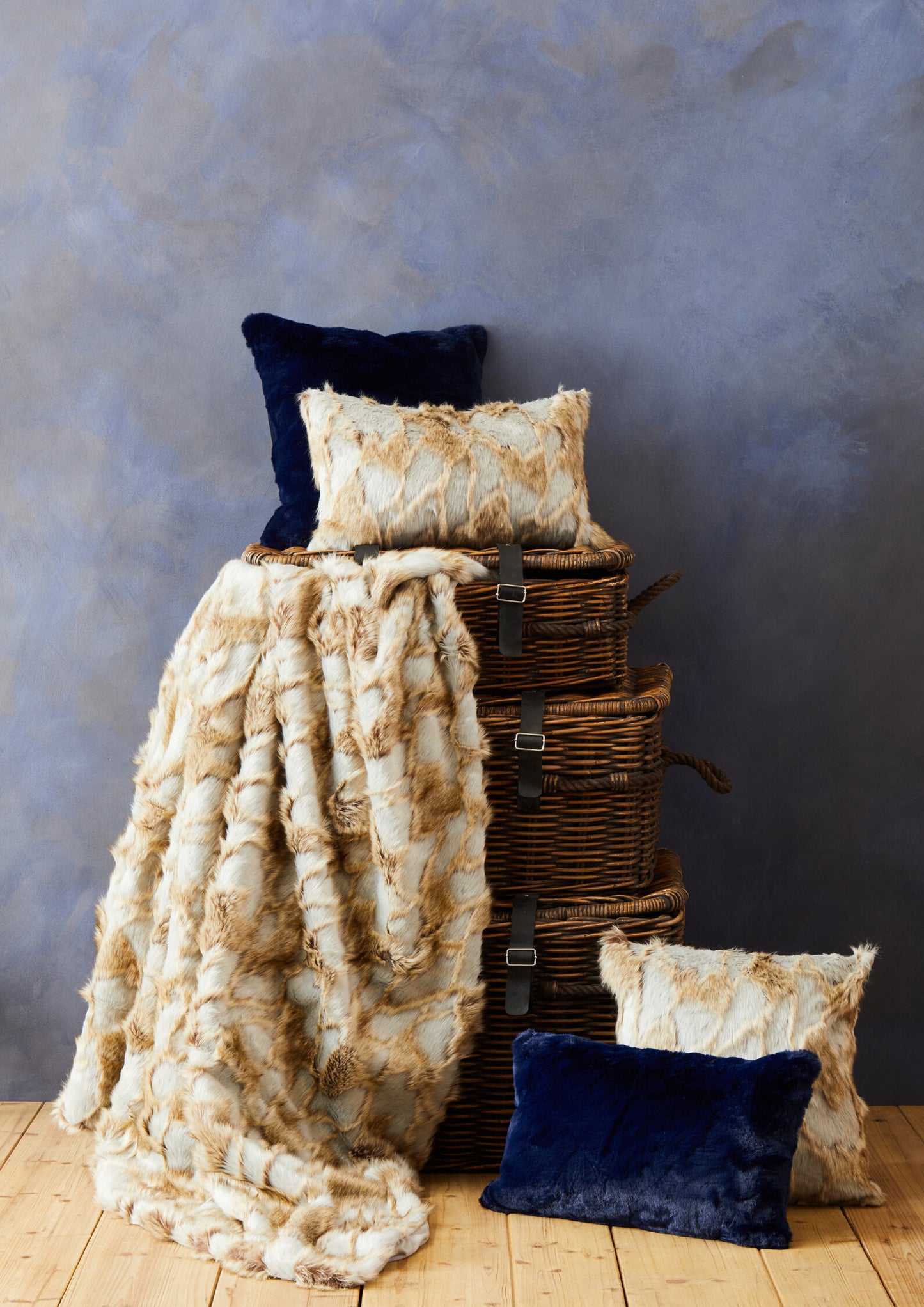Nomad Lamina Grey and Natural Fur Throw