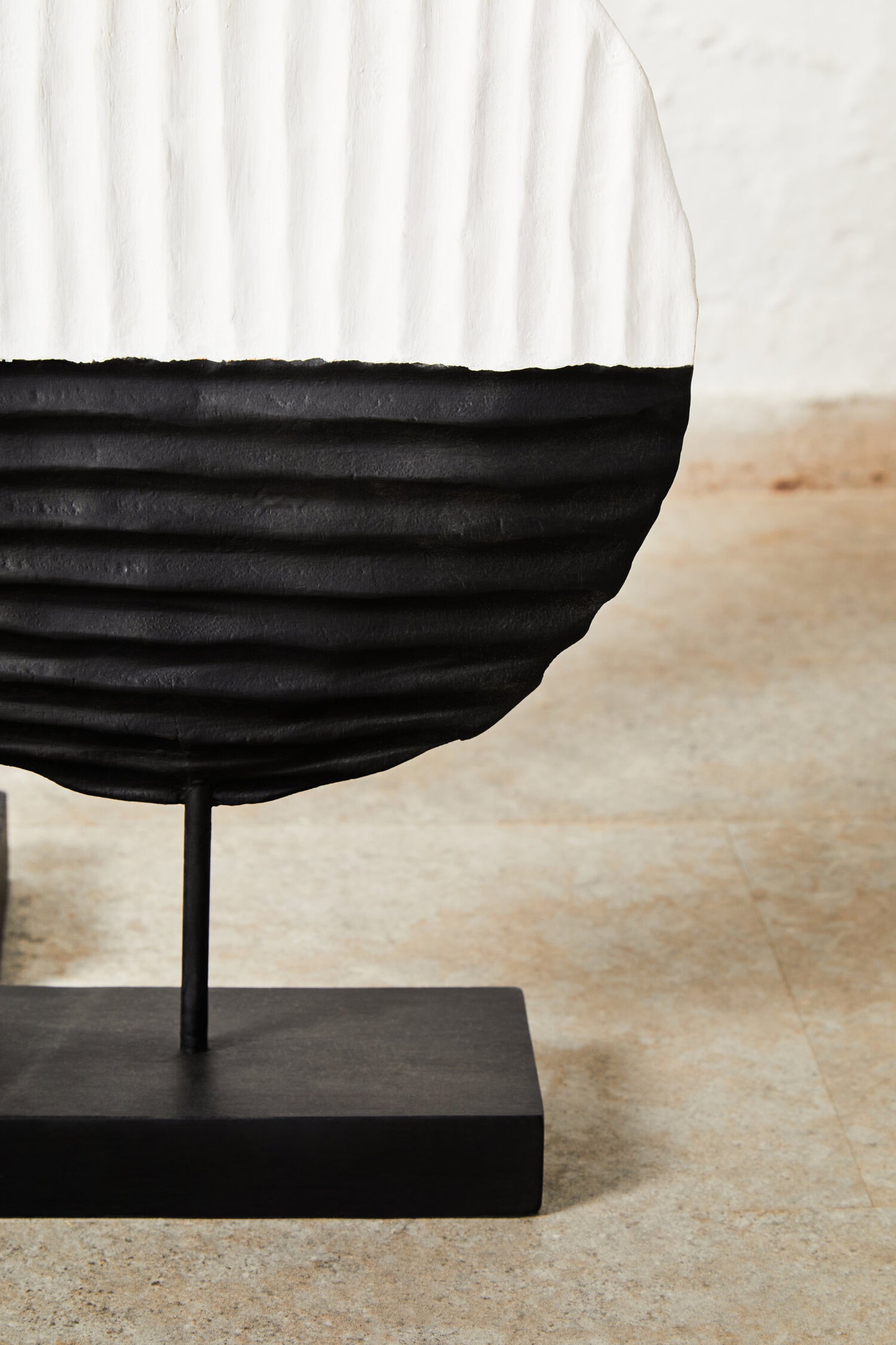 Luxe Decor Black and White Round Mango Wood Sculpture