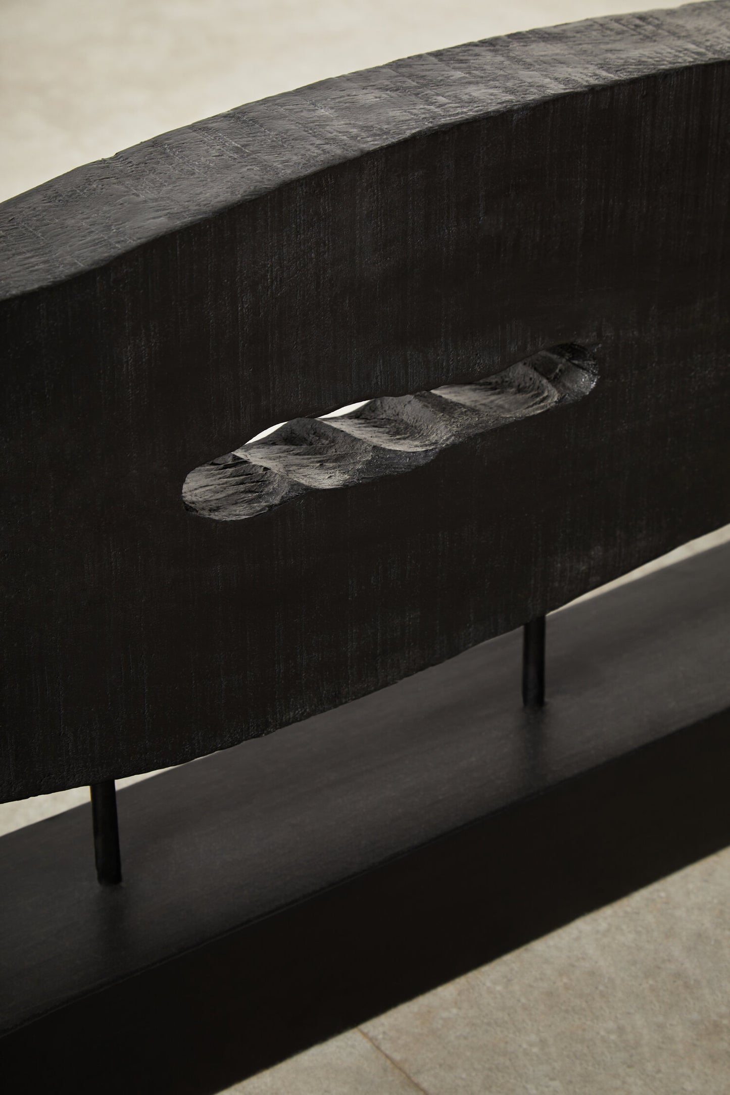Luxe Decor Rustic Black Horizontal Mango Wood Slice Sculpture