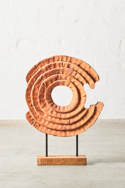 Luxe Decor Mango Wood Ring Sculpture