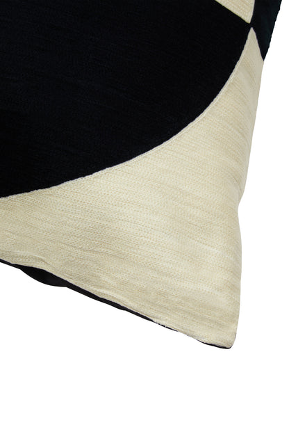 Nomad Ozella Cream and Black Cushion