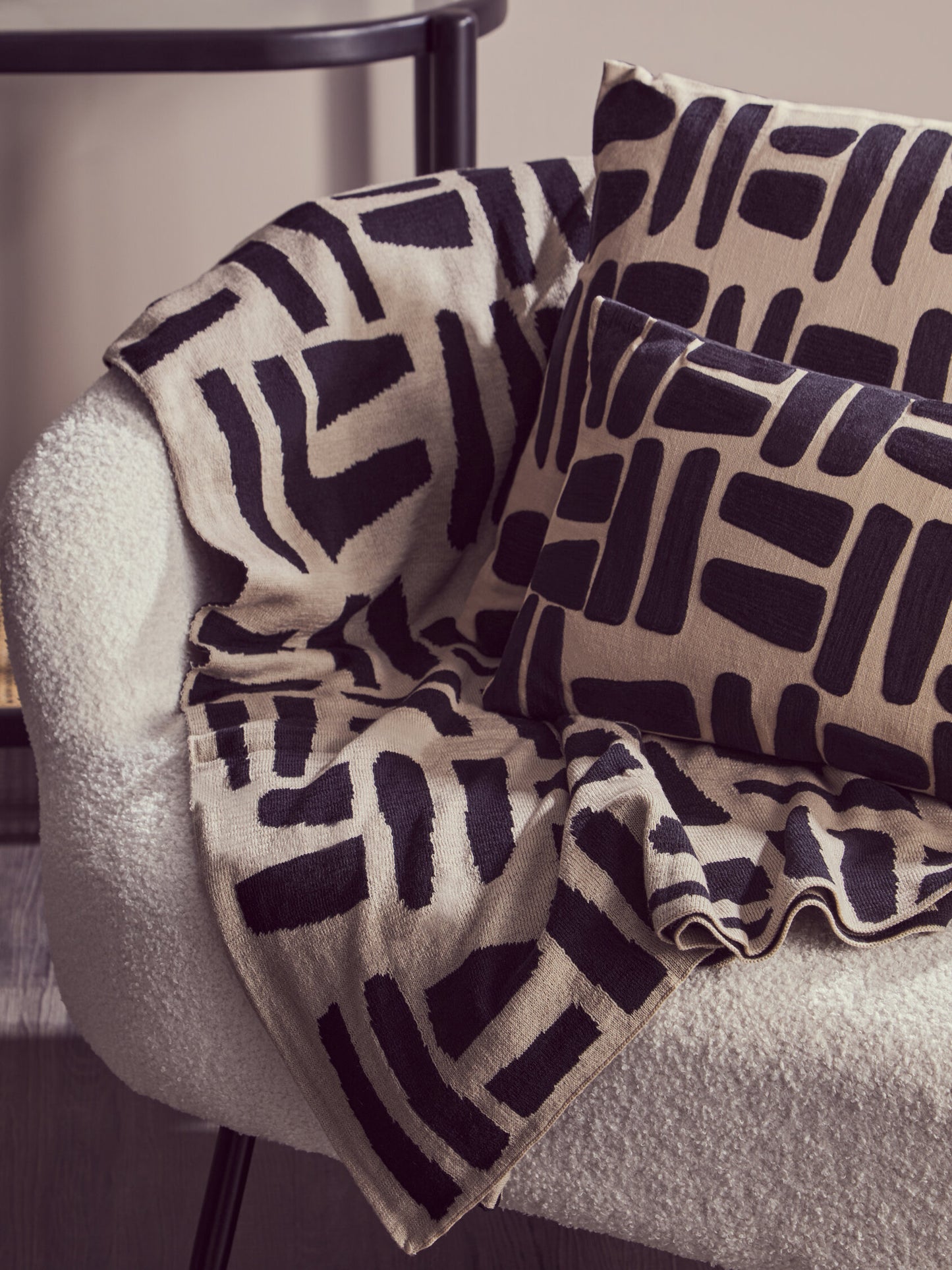 The Edit Natural Black Geometric Throw