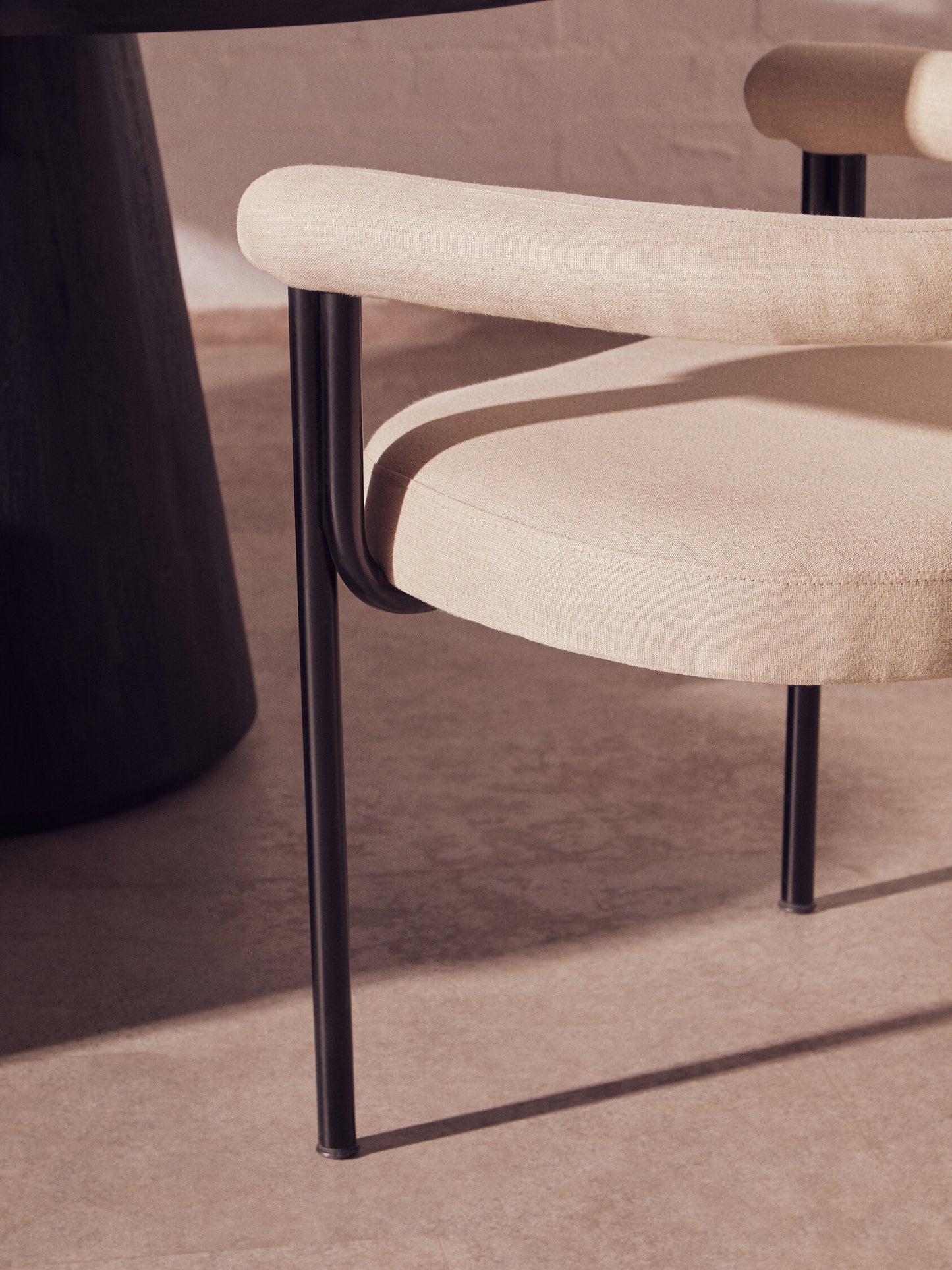 Napoli Cream Textured Linen Dining Chair with Black Metal Frame