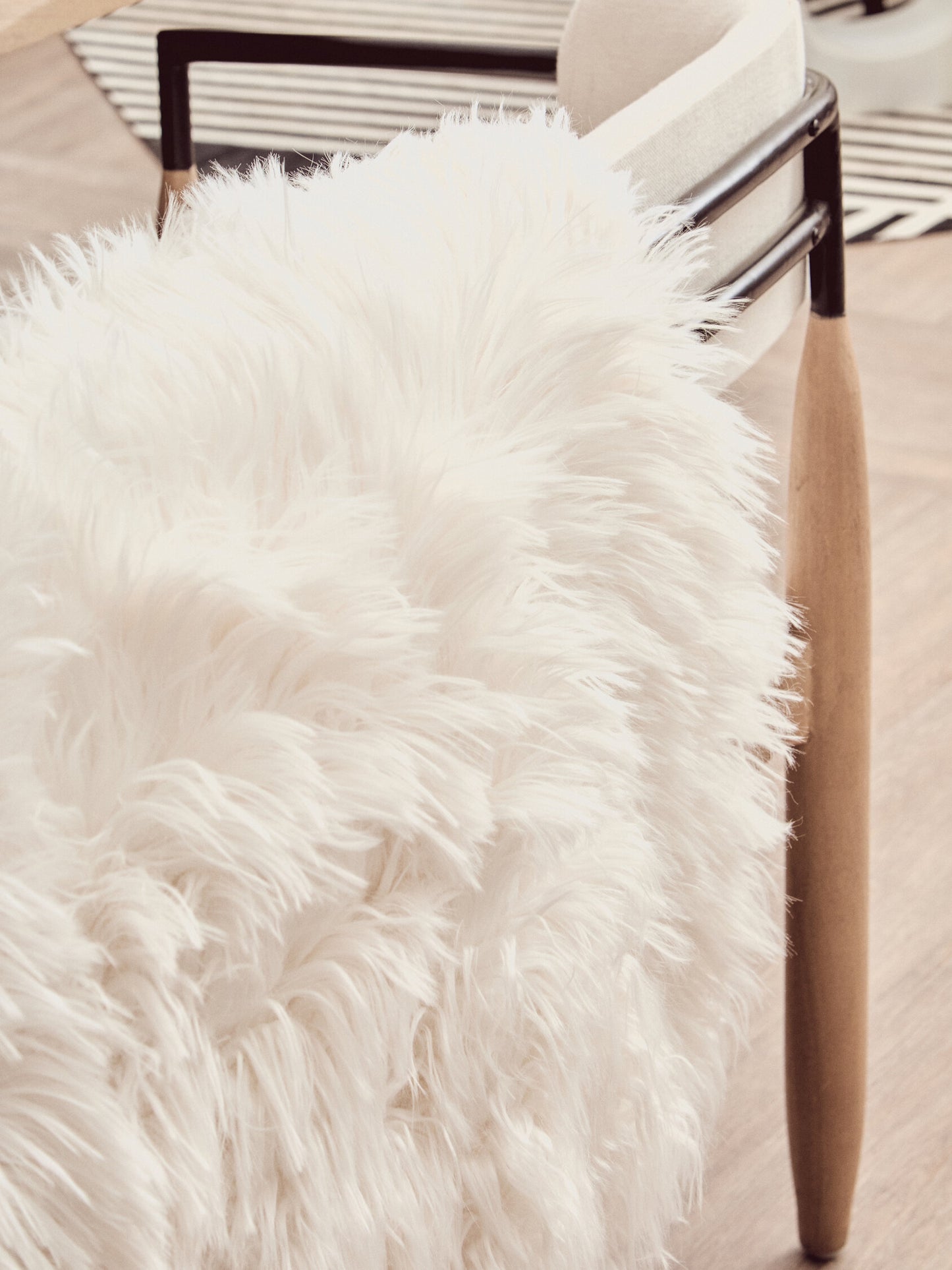 Nomad Lamina Cream Faux Fur Throw | Bali & Blue