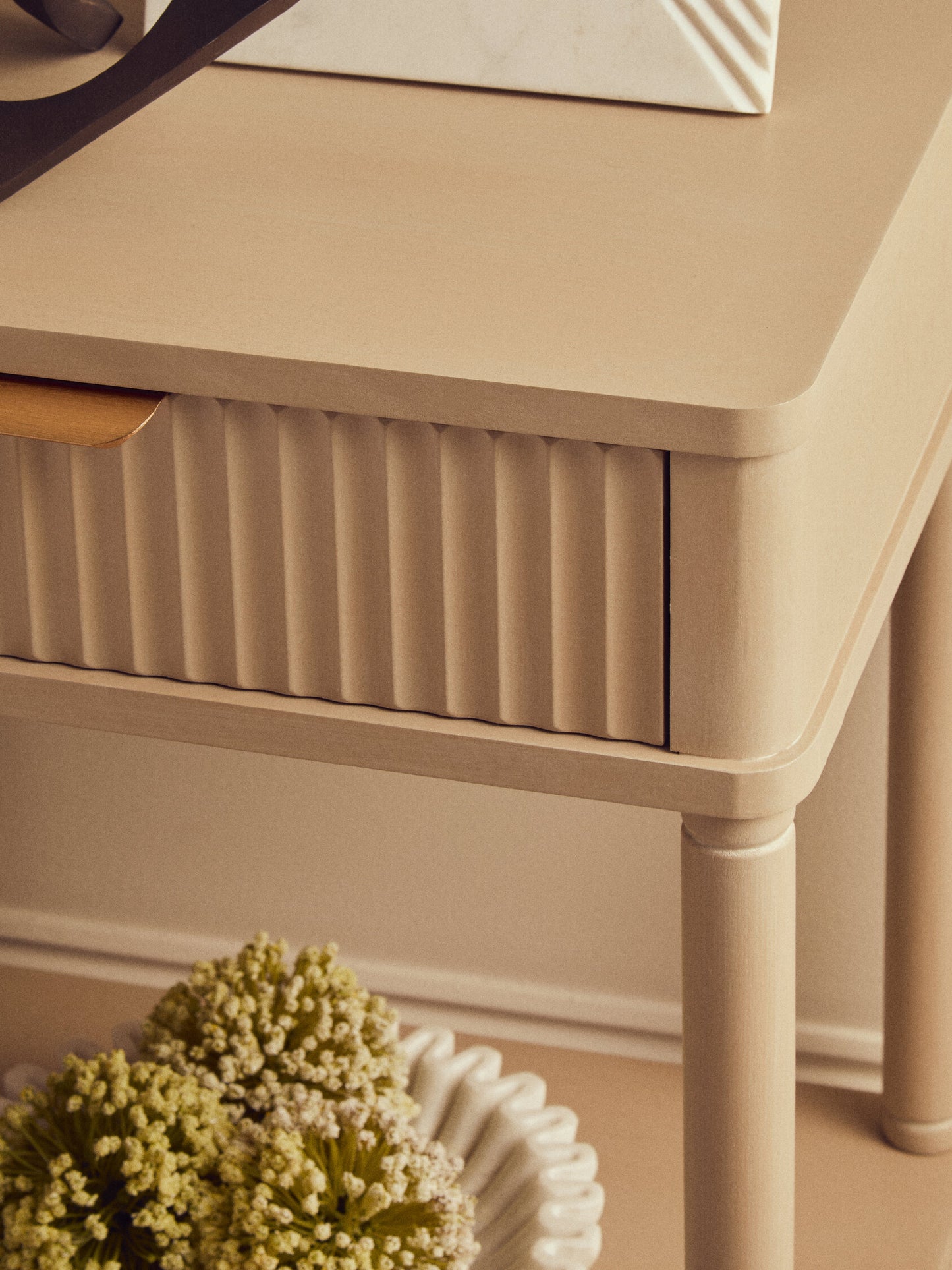 Cambridge One Drawer Reed Detail Taupe Wood Side Table